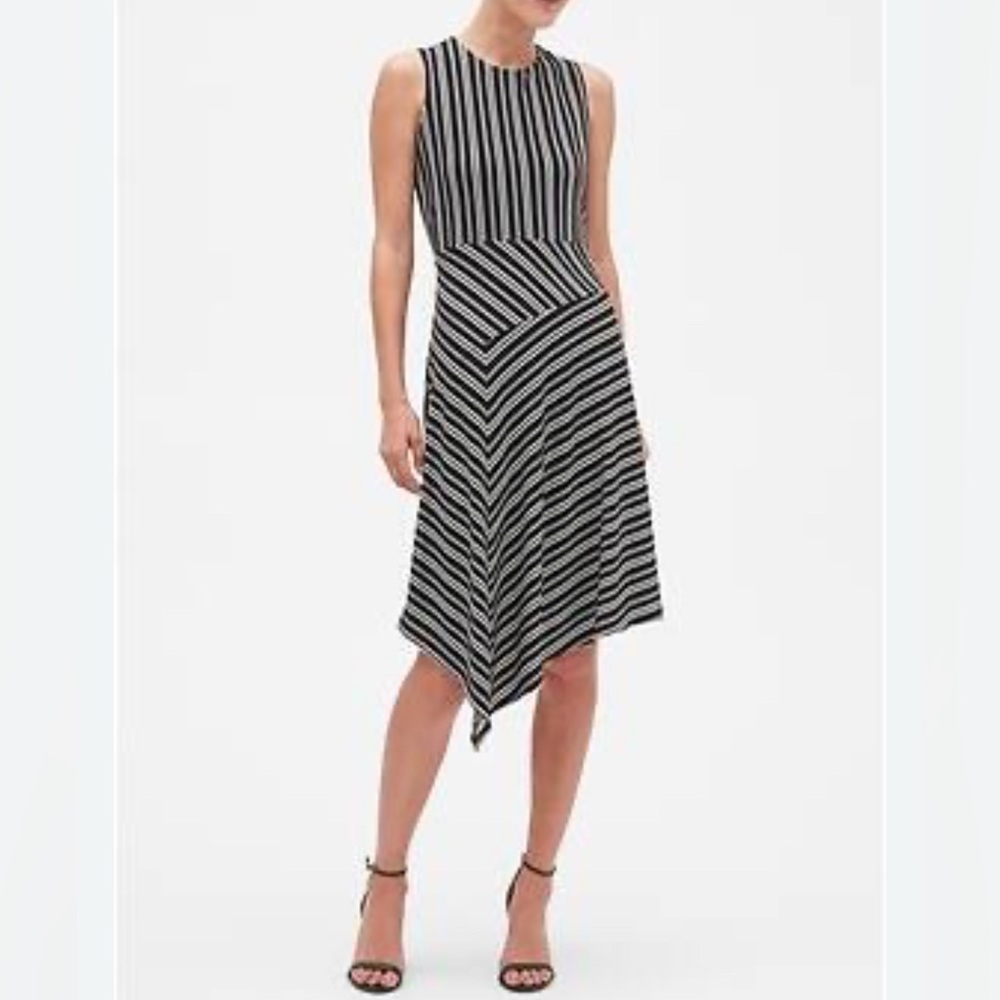 Banana Republic Black and White‎ Asymmetrical Dress